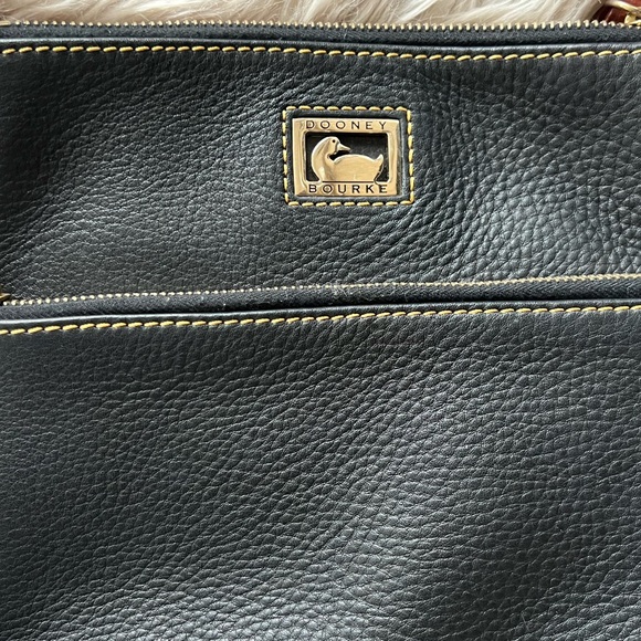 Dooney & Bourke Pebble Grain Crossbody - Black - Picture 2 of 4
